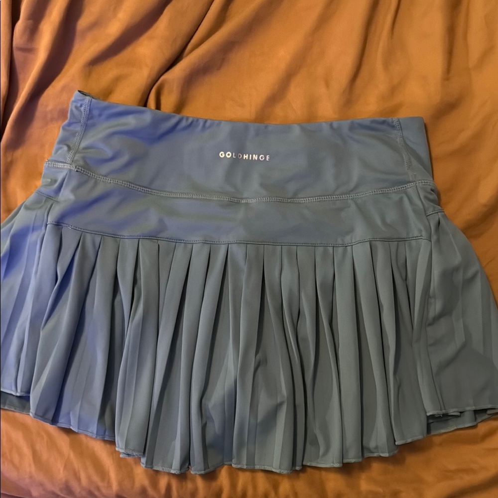 Gold hinge skirt